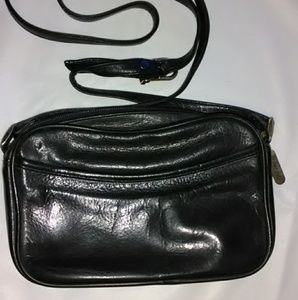 Vintage Perlina cross body bag